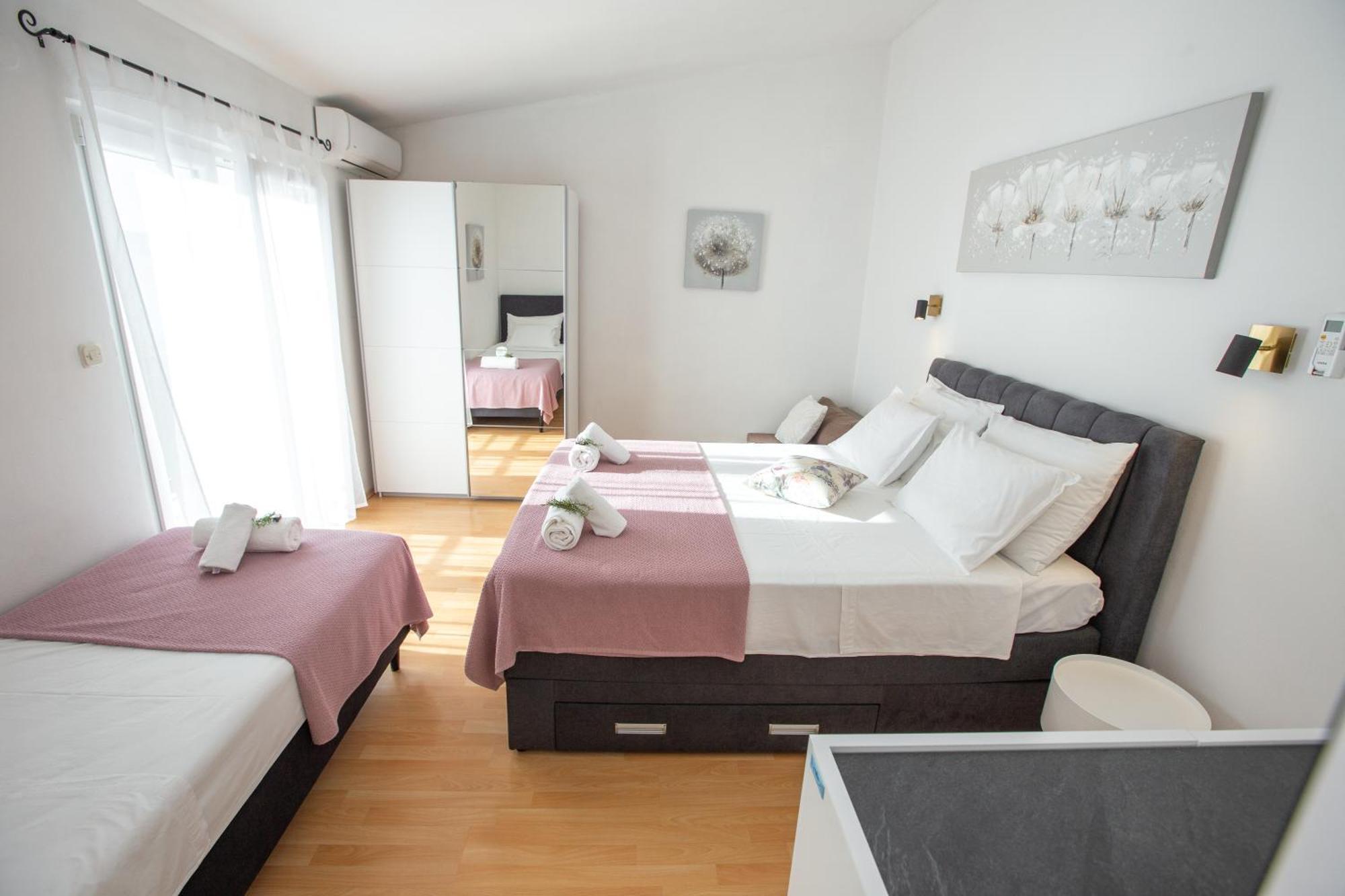Villa Veca Стариград-Пакленица Екстериор снимка